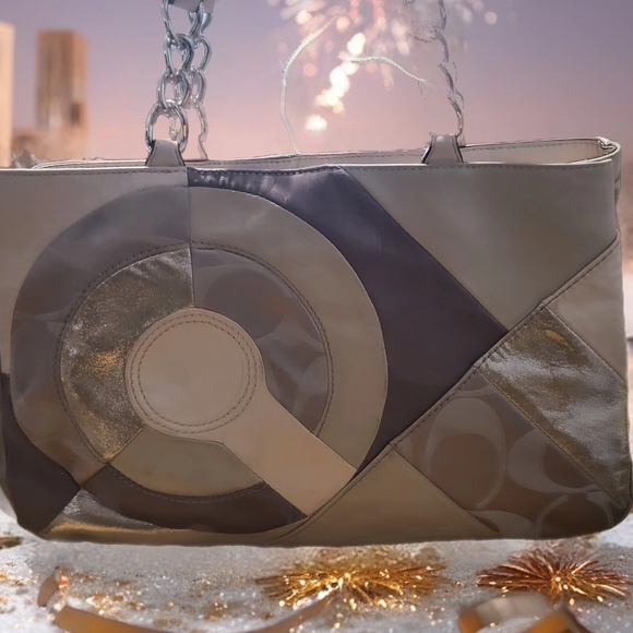 Coach Inlaid Patchwork Leather Chain Tote Bag. Rare Color Scheme. - Picture 2 of 8